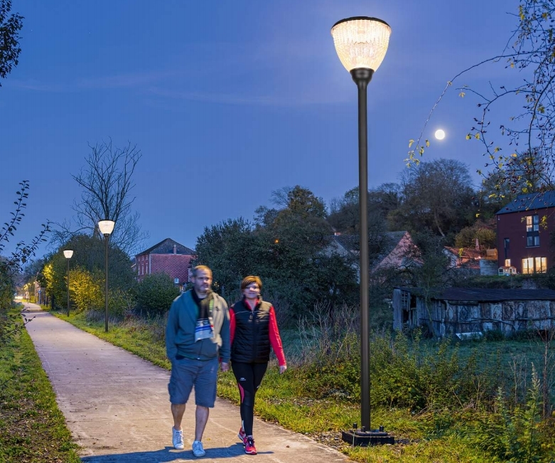 Son şirket blogları hakkında What Are the Best All-Weather Courtyard Lights for Residential Projects?