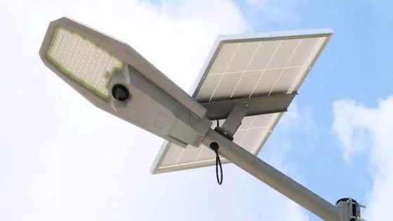 Ticari Güneş Sokak Işığı Enerji tasarrufu 400W 600W Güneş enerjisi ile çalışan lambalar IP65 Sokaklar ve Yollar için Dış Işık